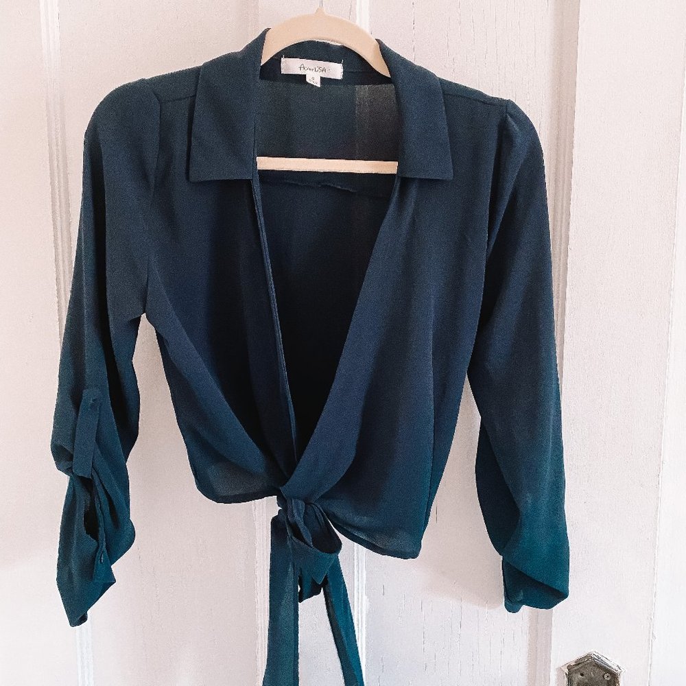 Active USA Navy Tie Blouse
